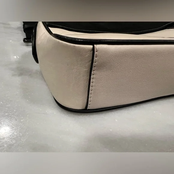 COACH Graham Leather Color Block Crossbody Bag (Unisex) 🔥 - Picture 3 of 16